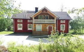 Maatilamatkailu Heikin Tupa